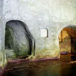 Le grotte di Pilato